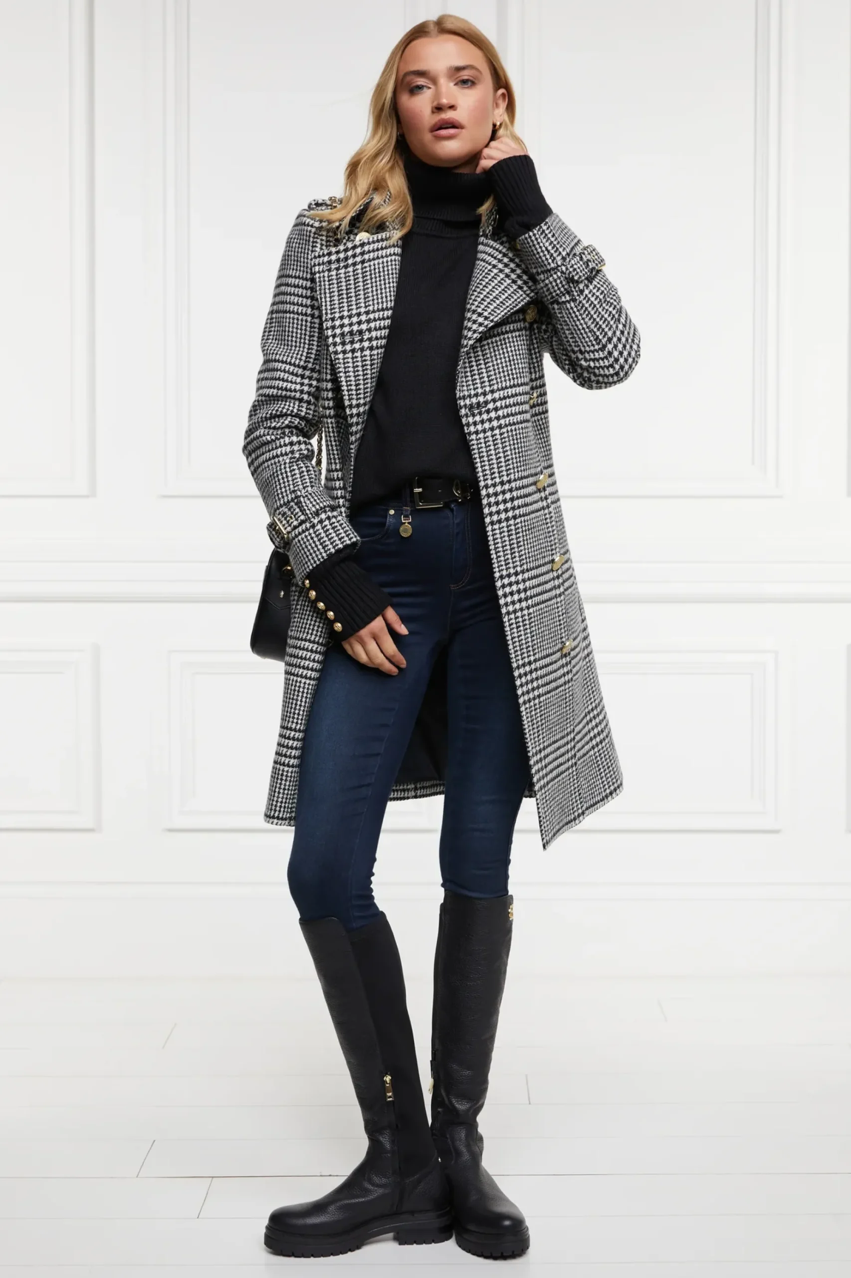 Chamonix Roll Neck Knit