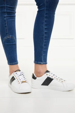 Knightsbridge Court Trainer